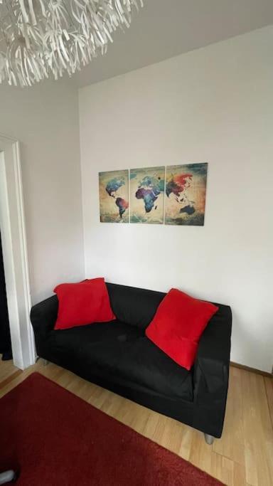 Gemutliche, Zentralgelegene Wohnung Karlsruhe Exteriér fotografie